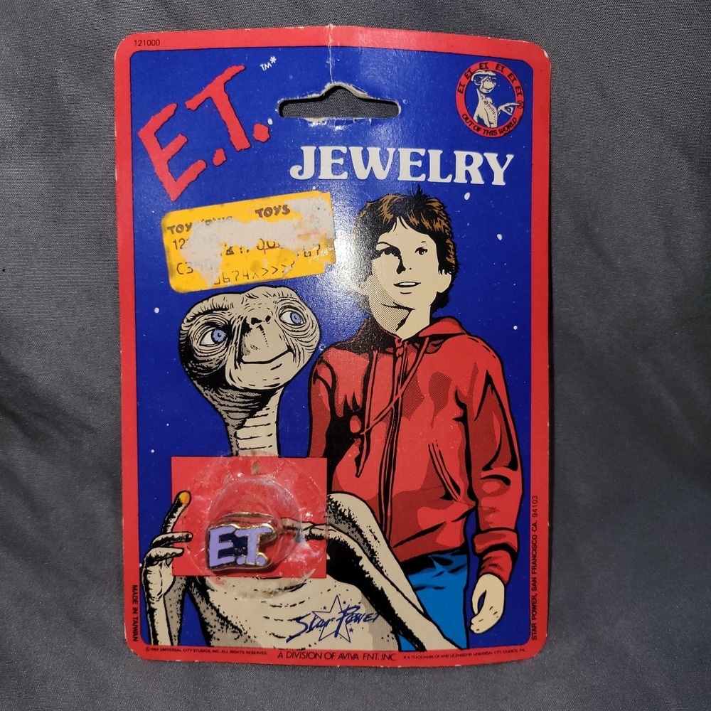 Ring E.T. The Extra Terrestrial Movie Jewelry Ring Sealed 1982 Univeral Studios